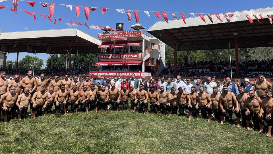 Kırkpınar’da başpehlivana 1 milyon lira ödül